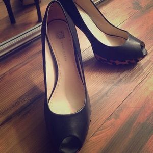 Barely Worn Peep Toe Platform High Heels!